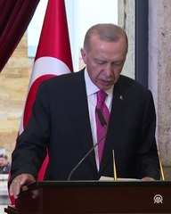 Meclis'te yemin eden Erdoğan Atatürk'ün huzuruna çıktı