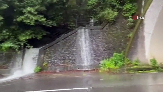 Japonya’da Mawar Tayfunu nedeniyle 263 uçuş iptal edildi