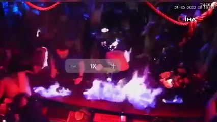 Taksim’de gece kulübünde dehşet anları kamerada. Alev alev yandılar