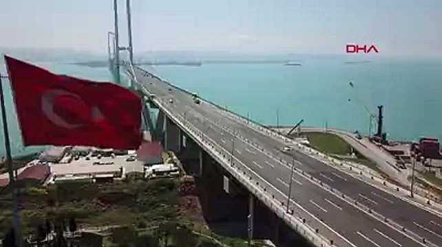 İzmit Körfezi turkuaza büründü