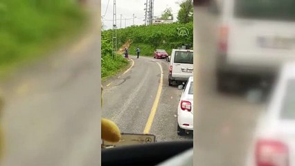 Boşanma aşamasındaki eşini silah zoruyla kaçırmaya kalktı