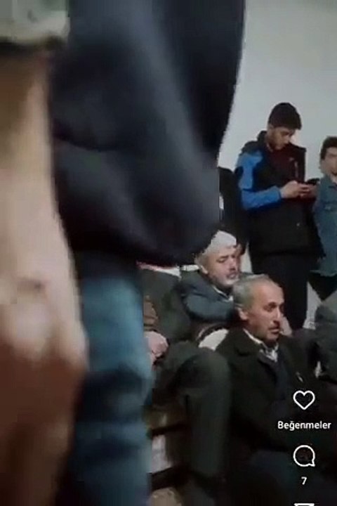 Kendisini 'Bilim adamı' olarak tanımlayıp 'insanlar azdı deprem oldu' diyen AKP'li hakkında suç duyurusu