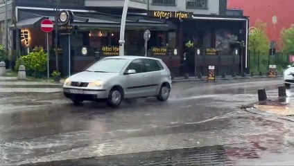 İstanbul'da gök gürültülü sağanak etkili oldu