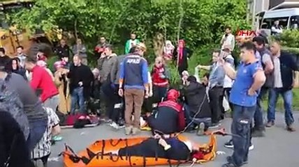 Akçaabat’ta can pazarı. Belediye midibüsü evin duvarına çarptı 4 ölü, 37 yaralı