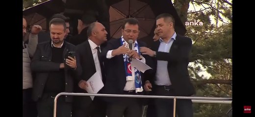 Tarkan İmamoğlu'na taşlı saldırıdan sonra isyan etti. Mesajının her satırı ibretlik