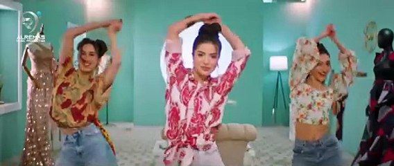 اسراء الاصيل - مجنونة   Esraa Al Aseil - Majnonah