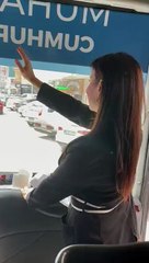 Memleket Partili aday boş sokakları selamladı