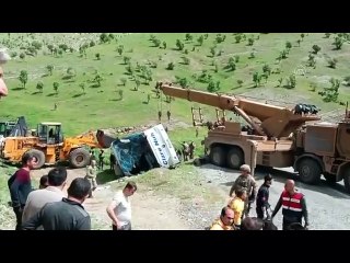Şırnak’ta askerleri taşıyan araç devrildi: 2 şehit 4 yaralı
