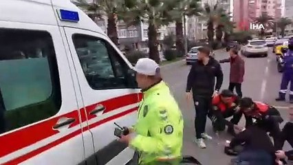 Motosikletli yunus polisi kaza yaptı: 1 yaralı 