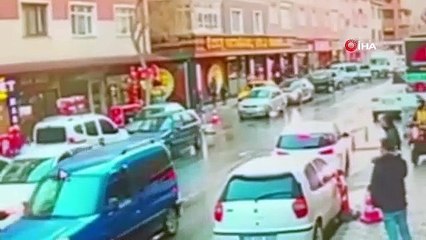 Koluna ismini kazıttığı karısını çocuğunun önünde öldürdü