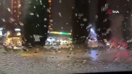 Elazığ’da dolu ve sağanak hayatı felç etti   