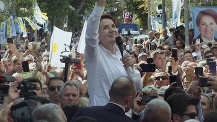 Akşener sosyal medya hesabından paylaştı. İYİ Parti Birlikte Kazanacağız mesajıyla seçim kampanyasını başlattı