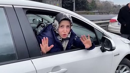 TEM'de 23 araç birbirine girdi. Yaralılar var