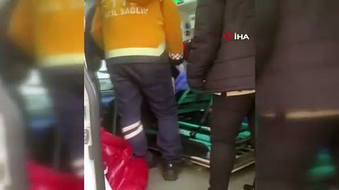 İçinde hasta varken ambulansı haczettiler