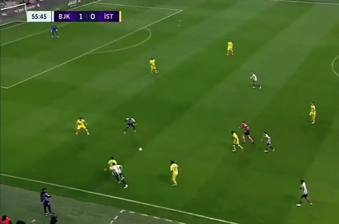 Aboubakar ne yaptın öyle. Nefis bir gol