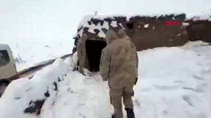 Mehmetçik bulmasaydı 86 kaçak göçmen donarak ölecekti.