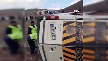 Mardin’de öğrenci servisi kaza yaptı: 14 öğrenci yaralandı