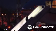 ABD Başkanı Biden Polonya'dan, ABD'ye dönerken uçak merdivenlerinden yine düştü