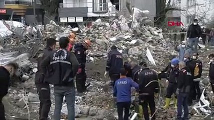 Depremin ilk gününden beri aranıyordu. Enkaz altında kalan otomobilinde cesedi bulundu