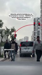 Her trafik ışığında araçların etrafını sarıyorlar. Adanalılar isyanda. Kim dur diyecek bunlara