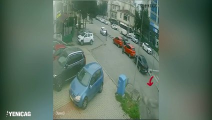 Kartal’da korkutan olay. Asfalt bir anda oynamaya başladı. İnsanlar kaçıştı. Bakın sebep neymiş