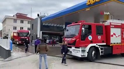 Yakıt tankerindeki motorin parladı bomba gibi patlama oldu