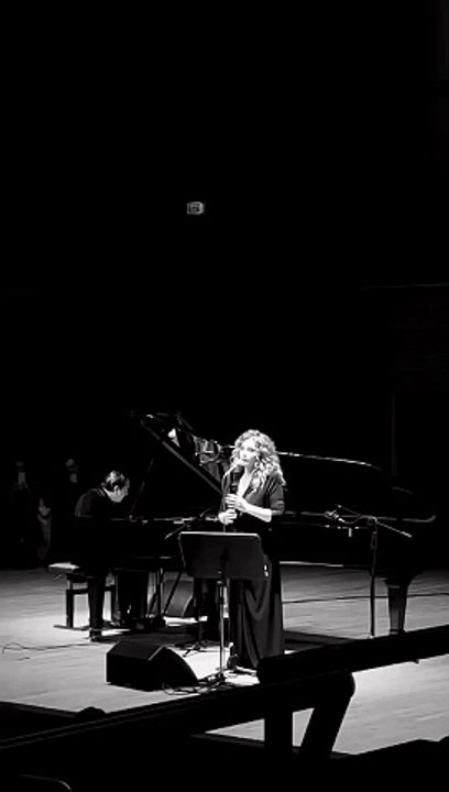 Fazıl Say ve Serenad Bağcan depremzedeler için sahne aldı