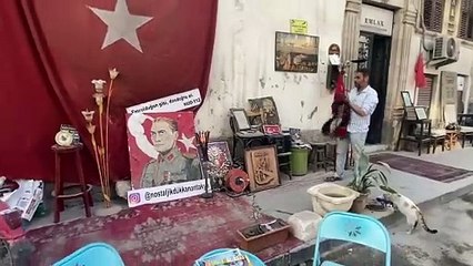 Askerlerin şaşkın bakışları arasında verdiği mesajla izleyenleri şaşırttı