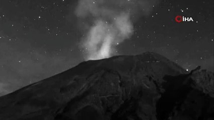 Popocatepetl Yanardağı’nın yakınında göktaşı görüldü