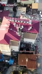 Depremzedeler başlarını sokacak yer bulamazken AKP'li Mamak Belediyesi elindeki 54 konutu satışa çıkarıyor