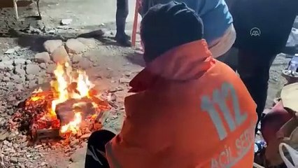 Kıbrıslı 35 öğrenci enkaz altında. Voleybol maçı için gelmişlerdi