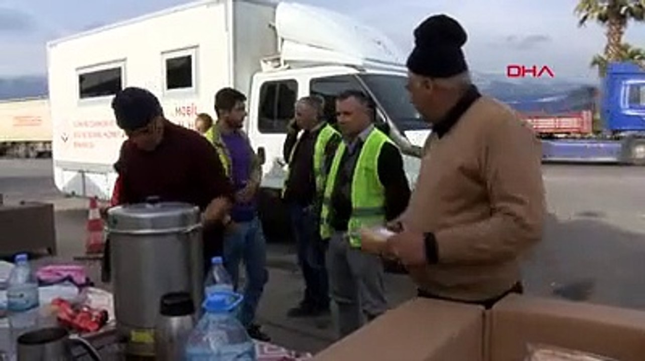 Allah kimseye böyle acı yaşatmasın! Rehberindeki 100 kişi depremde öldü