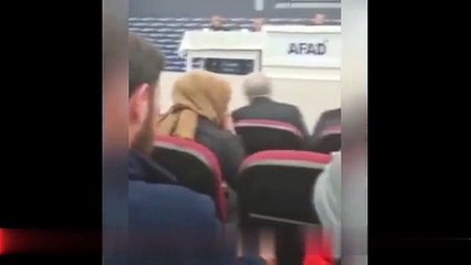 Erdoğan ve Bahçeli depreme yakalandı. O anlar kameraya böyle yansıdı