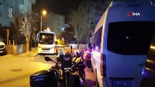 Taşlı sopalı park yeri kavgası: 6 yaralı