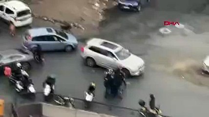 Bakırköy’de tekmeli yumruklu yol kavgası