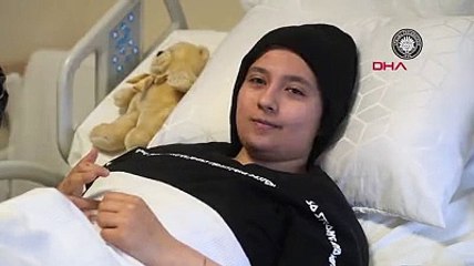 Cumhurbaşkanı Erdoğan, 248'inci saatte enkazdan kurtarılan Aleyna'yı hastanede ziyaret etti