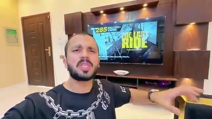 Gari chali gai aur ex girl friend aa gai