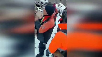 Kan donduran iddia: Enkazın altındaki yaralıyı valinin tanıdığına gitmek için bıraktılar