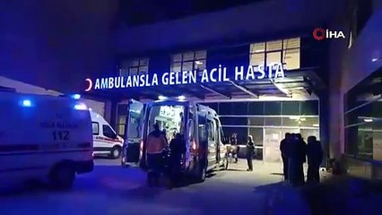 Hatay'da depremde yaralanan bazı vatandaşlar hastaneye getirildi