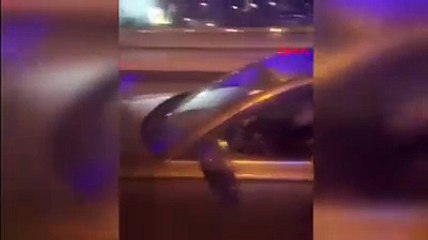 Ambulansı sıkıştırıp hakaretler yağdırdı, serbest bırakıldı