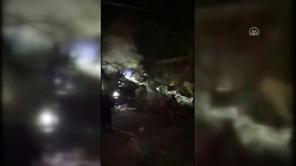 Ukrayna’da apartmana füze isabet etti. 3 kişi öldü, 8 kişi yaralandı