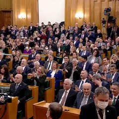 Akşener: Madem Türk lirasının değersizleşmesini savunuyorsunuz dürüstçe çıkın 'yaşasın enflasyon' deyin