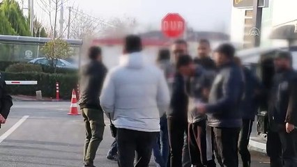 2 yaşındaki çocuk evde ölü bulundu. Gözaltılar var