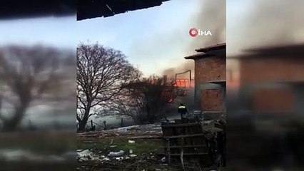 Burdur’da iki katlı müstakil binada yangın çıktı