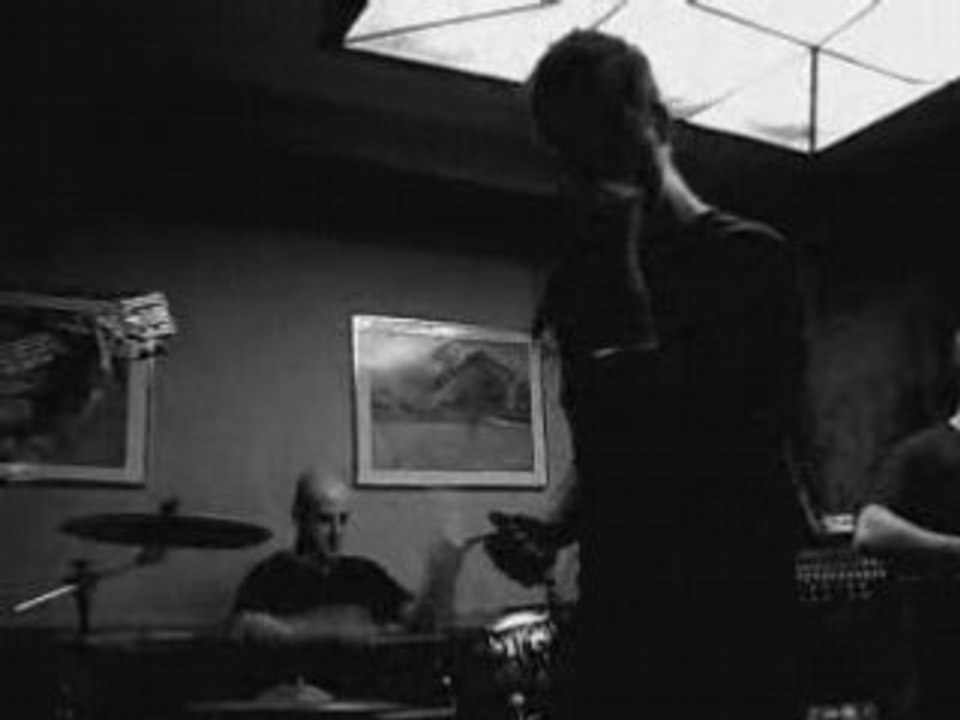 Explicit Silence - no way out ( live )