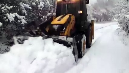 Elazığ ve Şırnak'ta 127 yerleşim yerine kardan ulaşım sağlanamıyor