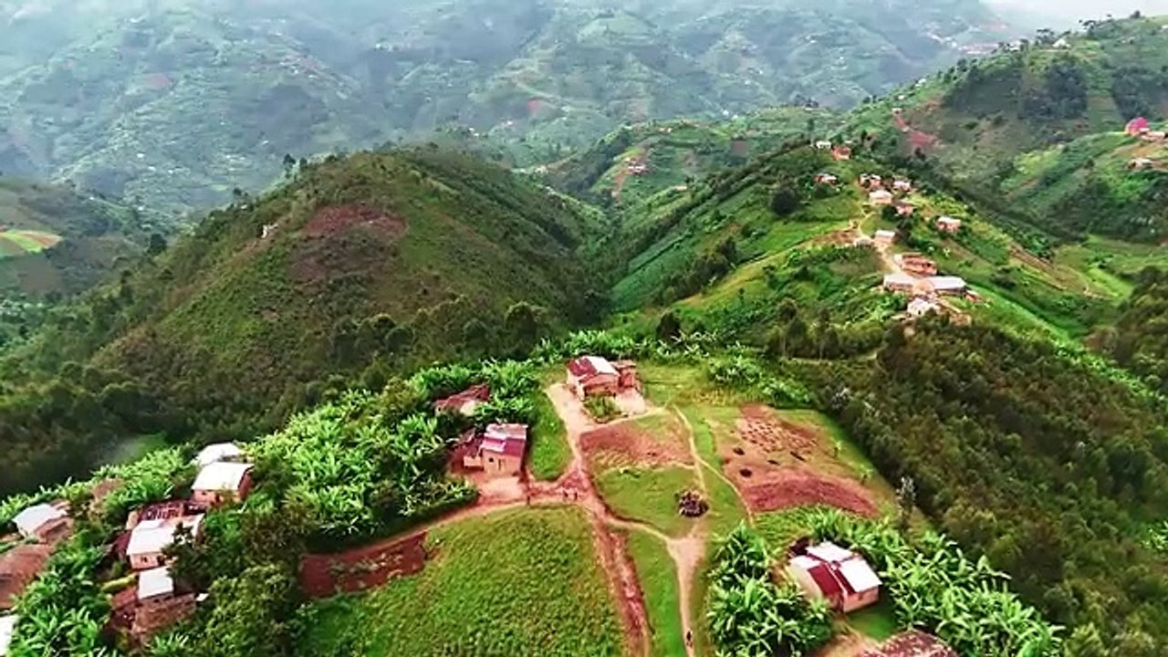 Scariest Border Crossing of Burundi S7 EP.40 - Pakistan to South Africa- wildlens by abrar