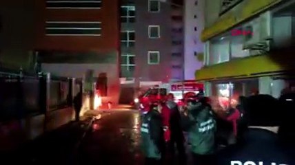 İzmir’de eski emniyet binası çöktü: Göçük altında arama çalışması başlatıldı