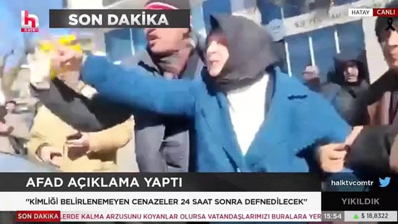 AKP'li eski vekilin boş arabalara efelik yaptığı ortaya çıktı. 'Abla bunlar boş abla, boş bu arabalar'