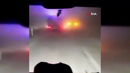 Deprem bölgesine gitmeye çalışan ekipler kar ve tipiye yakalandı